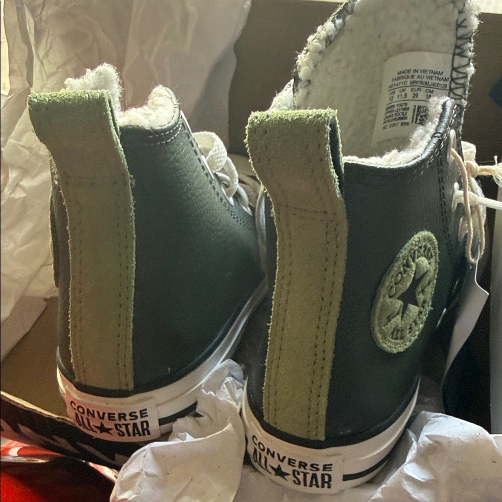 Converse CTAS Hi Utility Green/Black High Top Sneakers Box - Picture 6 of 6